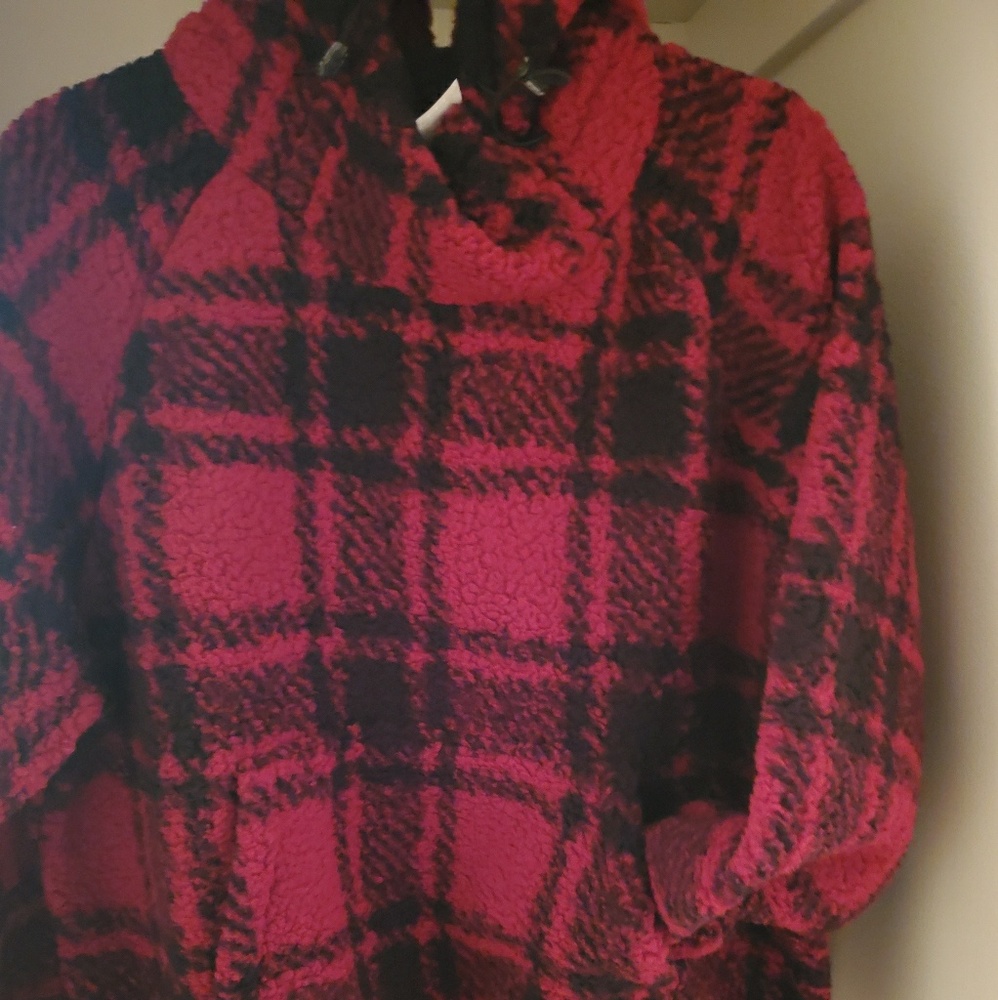 Sweater - Picture 2 of 2